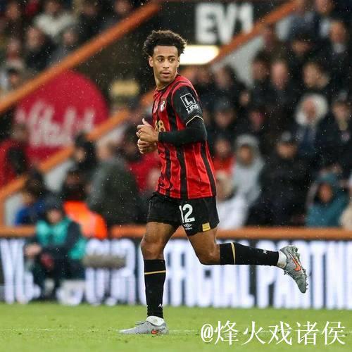 电讯报：泰勒-亚当斯可能是曼联所寻找的六号位的答案