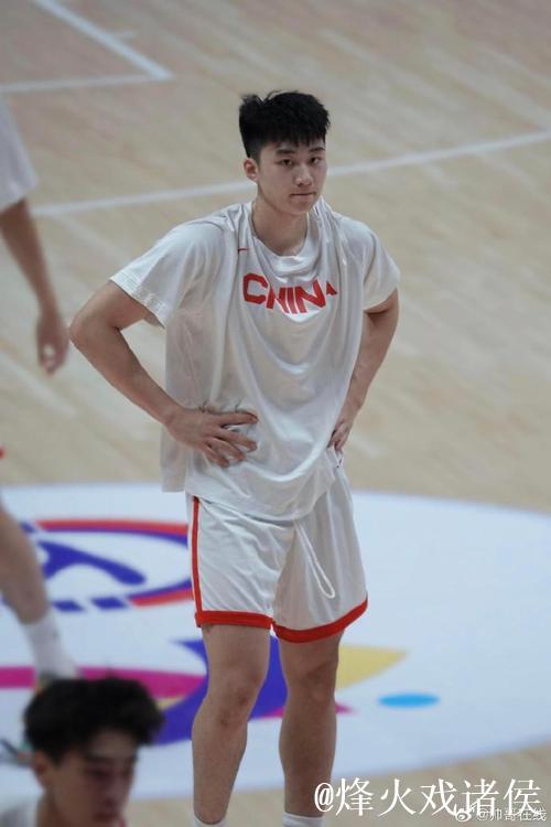 【集锦】球风是真的帅!段睿骐20分6篮板5助攻,三项数据全队第一 【集锦】球风是真的帅!段睿骐20分6篮板5助攻,三项数据全队第一